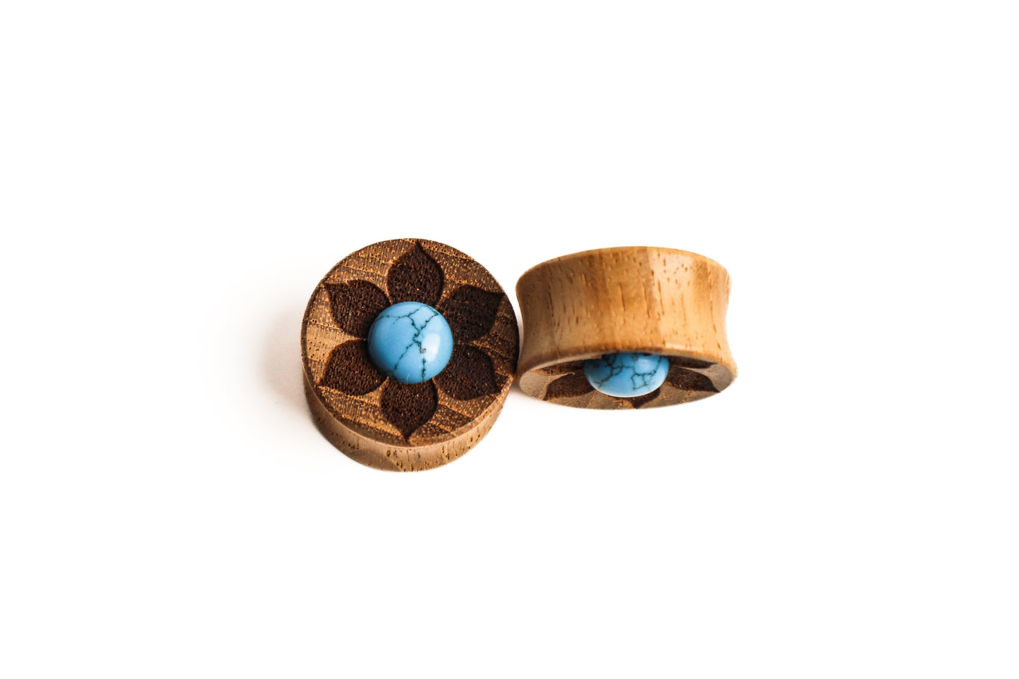 7/8" (22mm) - Flower concave Teak wood plugs with Turquoise inlay