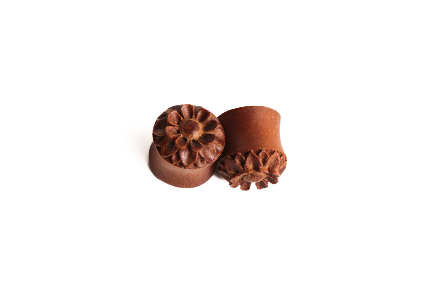 5/8" (16mm) - Hand Carved Flower Wooden Double Flare Plugs