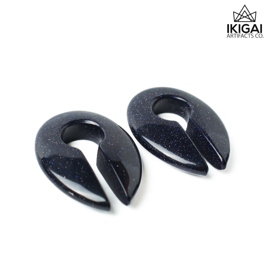 5/8" (16mm) +    Blue Goldstone Keyhole Weights