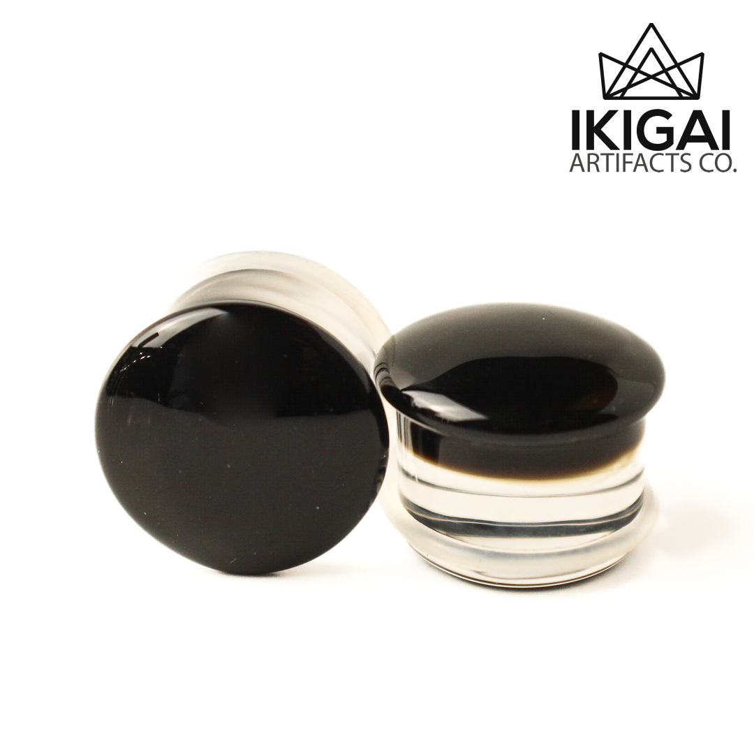 3/4" (19mm) - Color Front Single Flare Plugs with Groove - Black